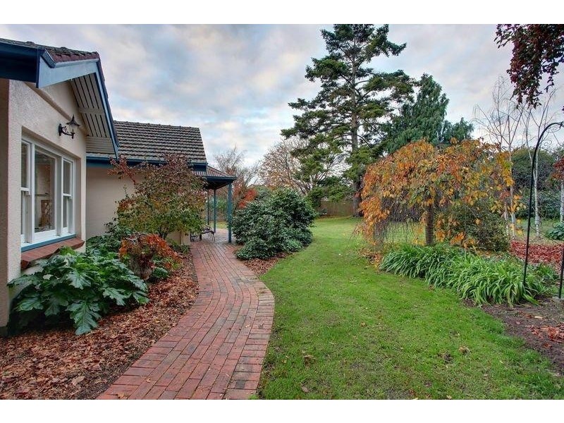 1 Leith Street, Norwood TAS 7250