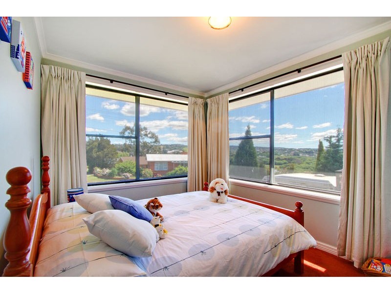 49 Sandown Rd, Norwood TAS 7250