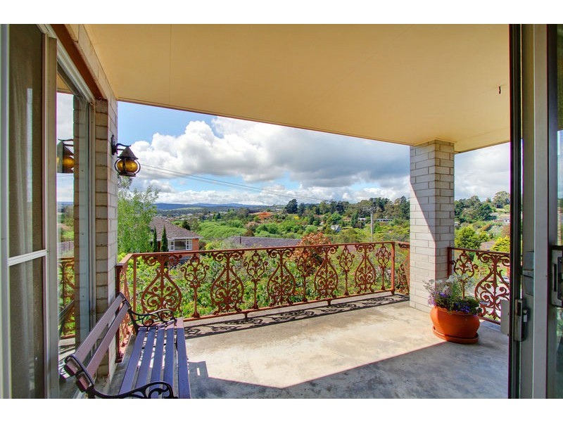4 Barossa Place, Newstead TAS 7250