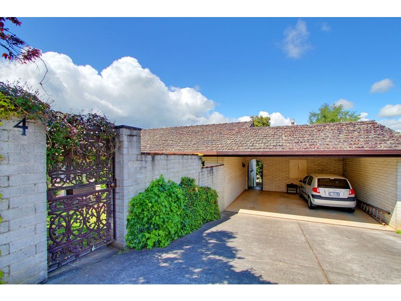4 Barossa Place, Newstead TAS 7250