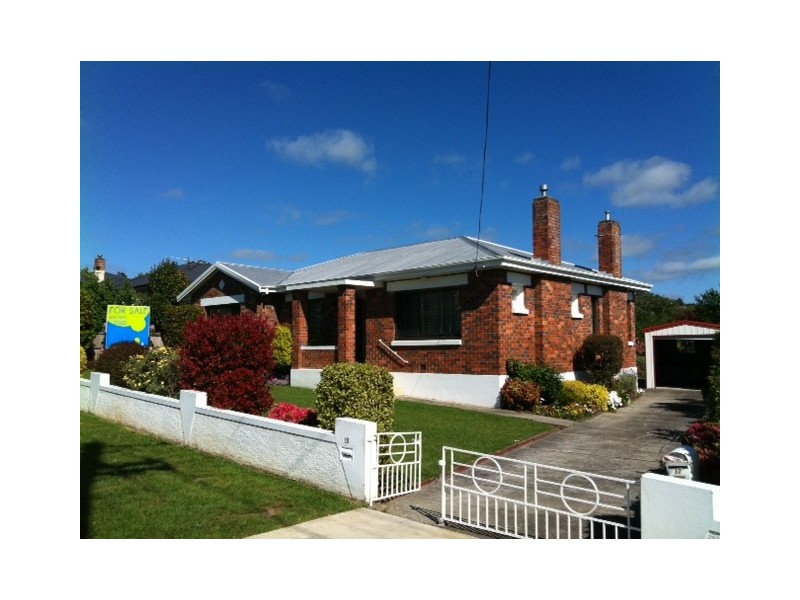 12 Freeland Crescent, Riverside TAS 7250