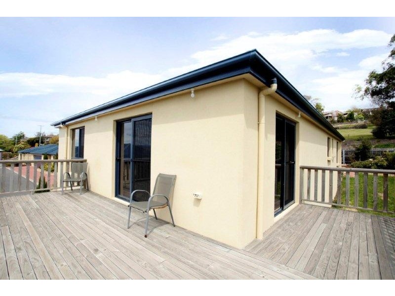 10/85 Riverside Drive, Riverside TAS 7250