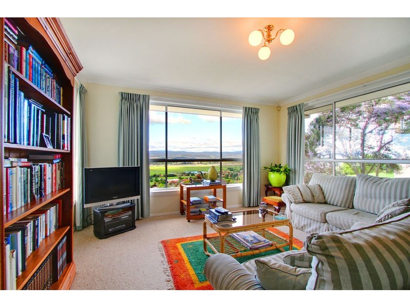 25 Allison Avenue, Riverside TAS 7250