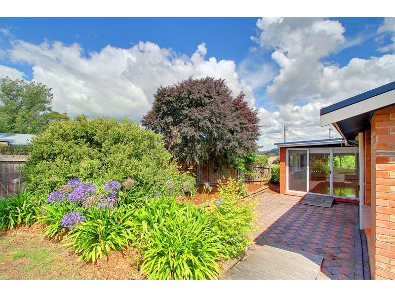 32 Dandenong Road, Trevallyn TAS 7250
