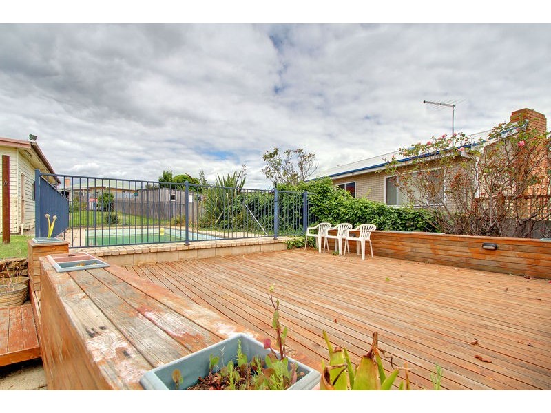 7 Notley Street, Newnham TAS 7248