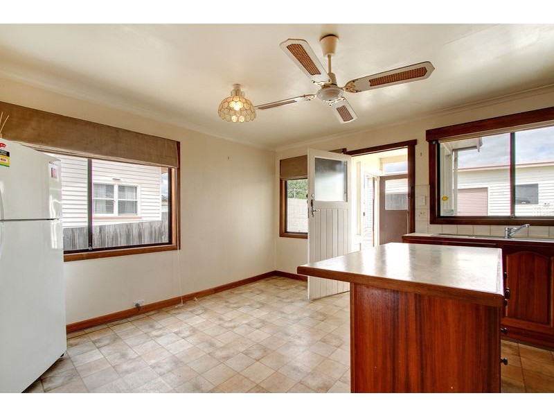 7 Notley Street, Newnham TAS 7248