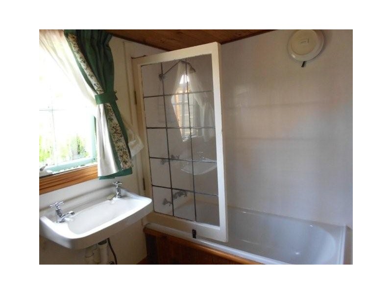 21 Esk Street, Invermay TAS 7248