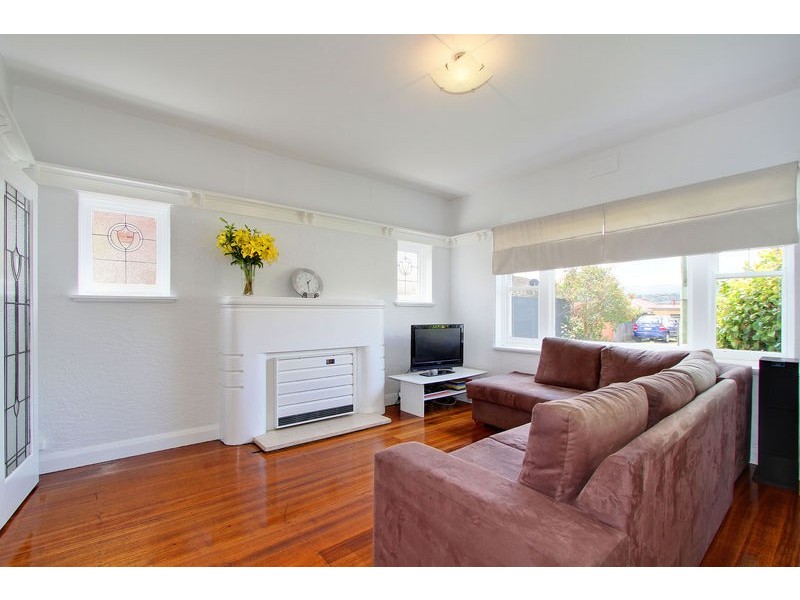 2 Plevna Place, Newstead TAS 7250