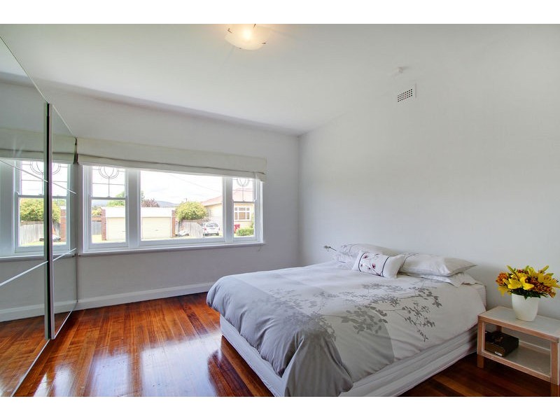 2 Plevna Place, Newstead TAS 7250