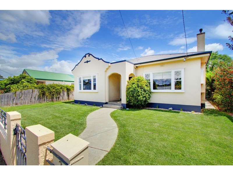 2 Plevna Place, Newstead TAS 7250