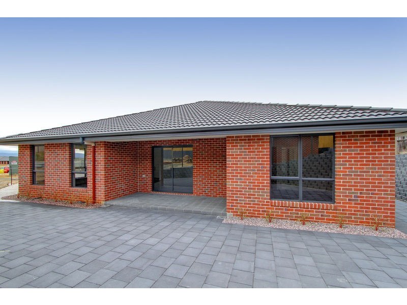 1/14 Legges Court, Prospect TAS 7250