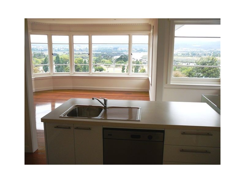 107 Forest Road, Trevallyn TAS 7250