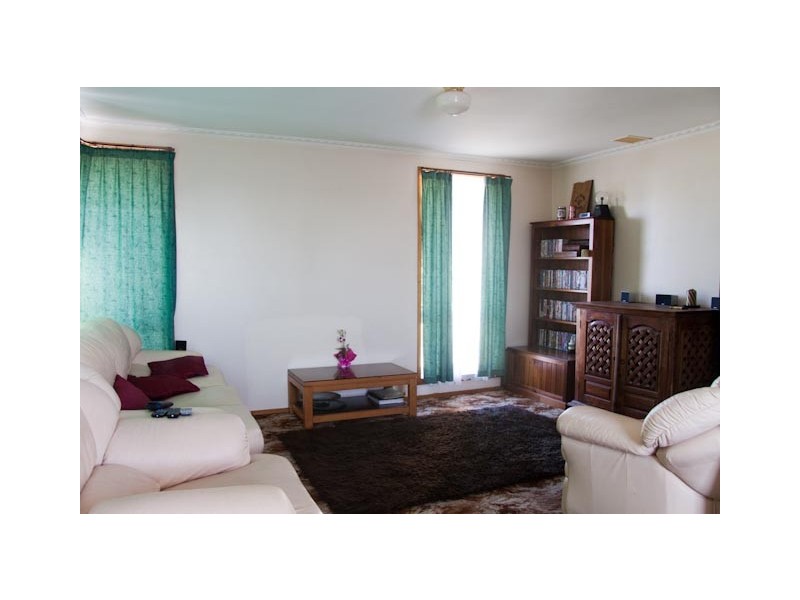 1 Wadley Street, Newnham TAS 7248