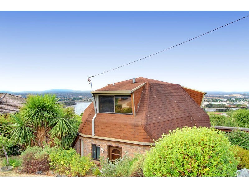 17 Riverview Road, Riverside TAS 7250
