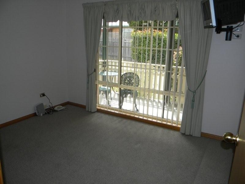 2/43  Pamela Court, Summerhill TAS 7250