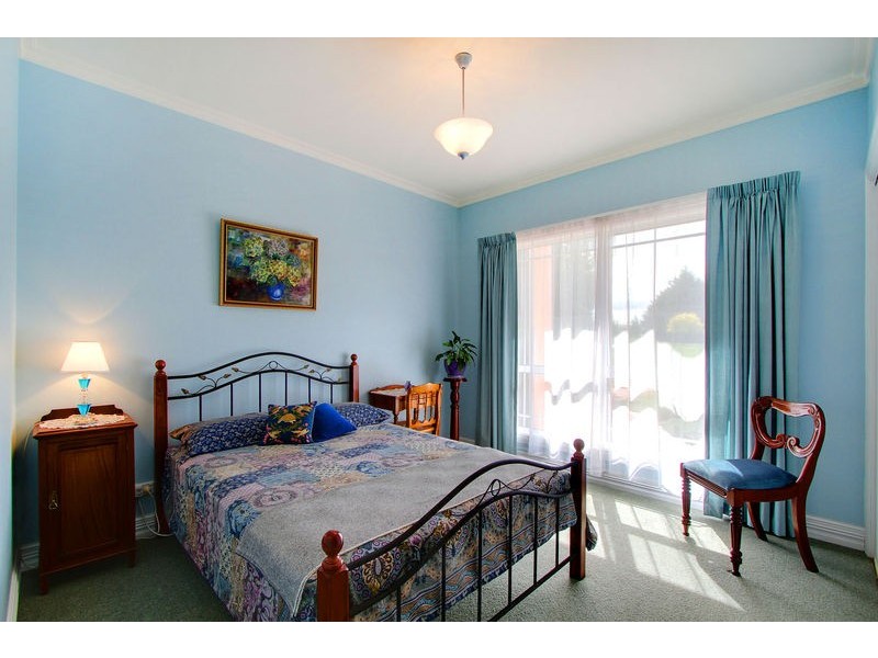 10 Elphinwood Square, Newstead TAS 7250