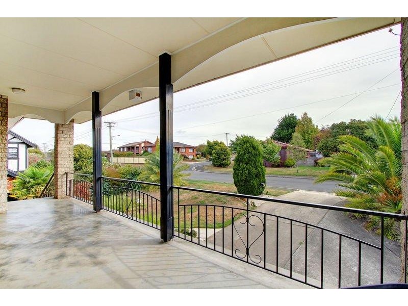 9 Ronald Place, Norwood TAS 7250