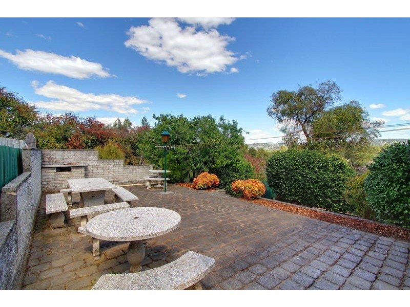 11 Caswell Street, Mowbray TAS 7248