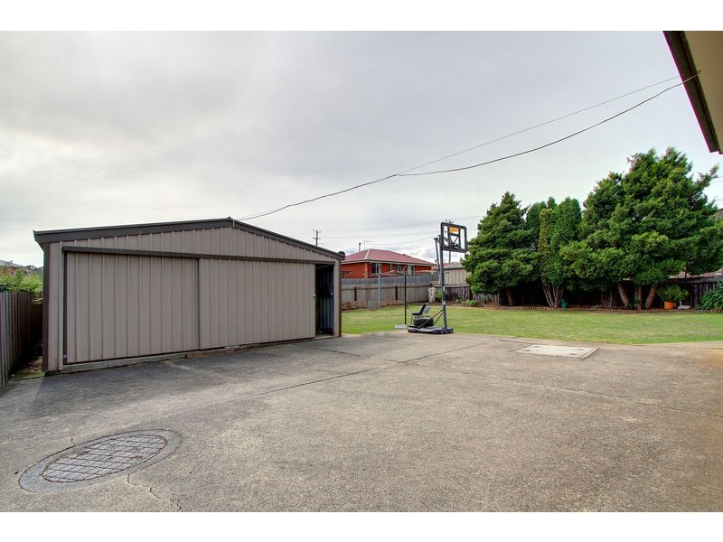 4 Commodore Drive, Newnham TAS 7248