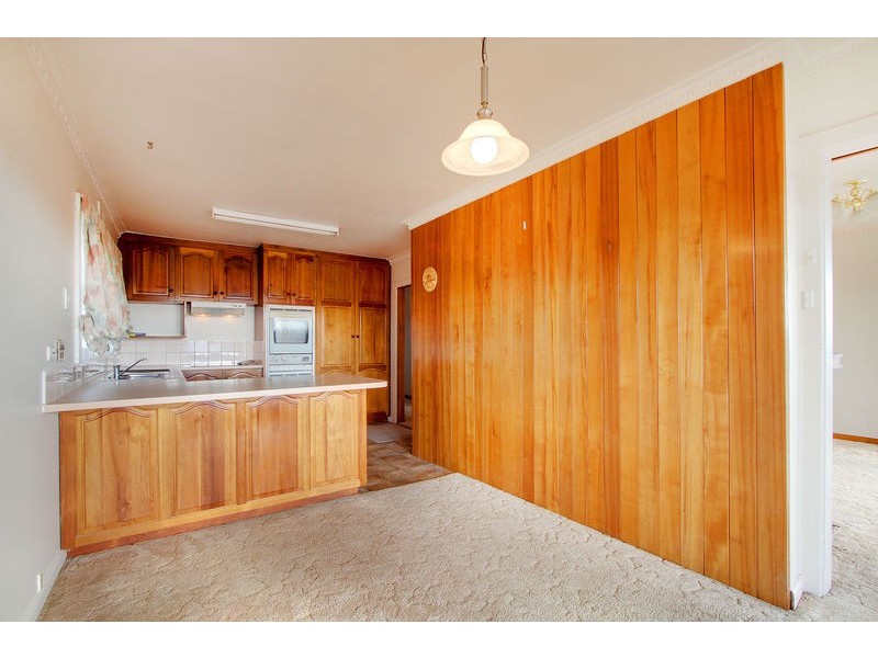 49 Tompsons Lane, Newnham TAS 7248