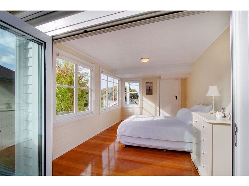 8 Junction Street, Newstead TAS 7250