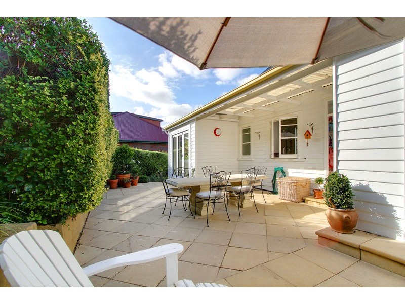 8 Junction Street, Newstead TAS 7250