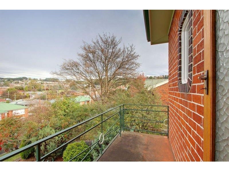 23 Robin Street, Newstead TAS 7250