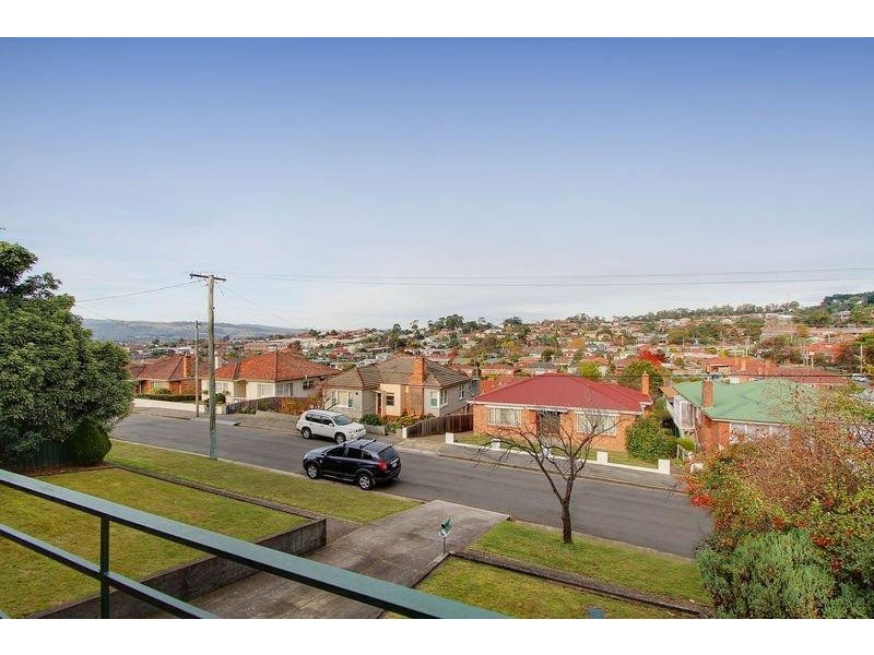 23 Robin Street, Newstead TAS 7250