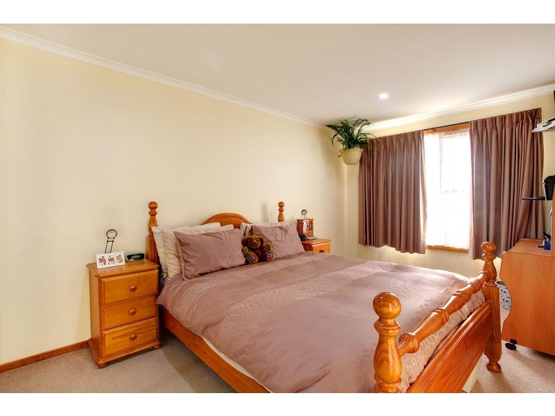 18 Walnut Grove, Summerhill TAS 7250