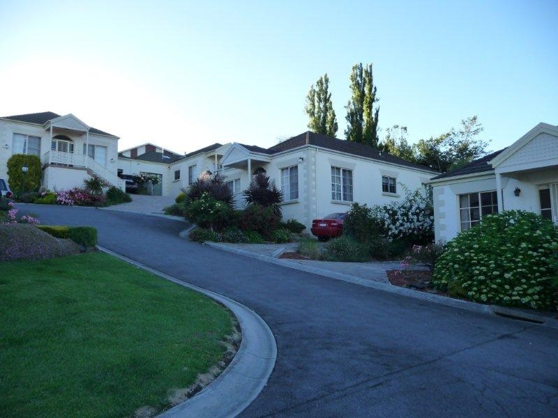 2/197 West Tamar Road, Riverside TAS 7250