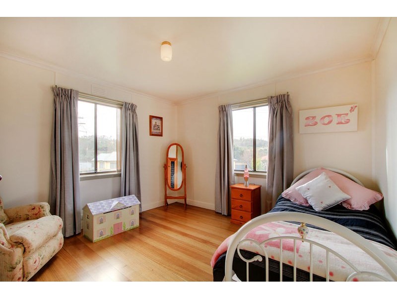 60 Hargrave Crescent, Mayfield TAS 7248