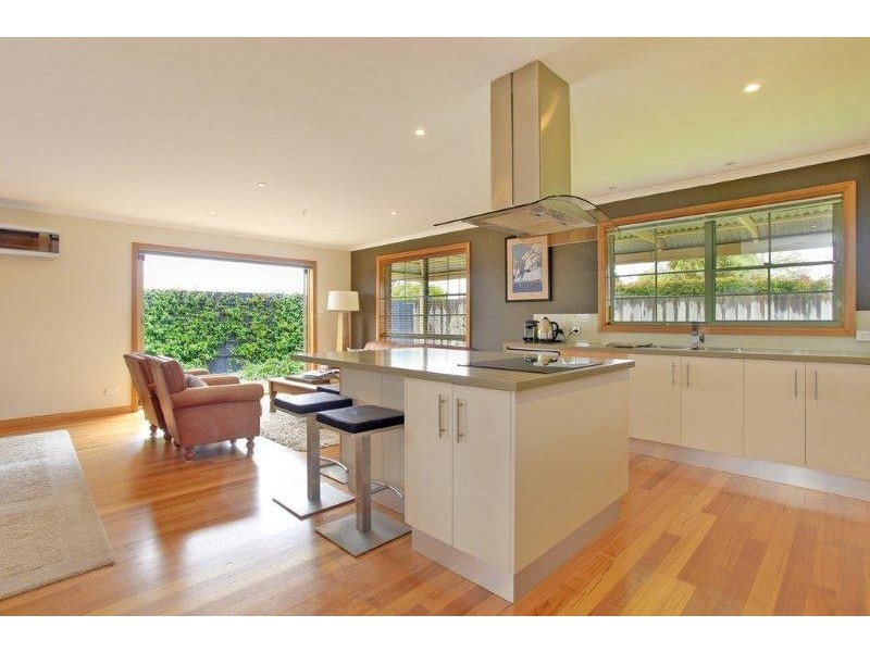 8 Jupiter Crt, Prospect TAS 7250