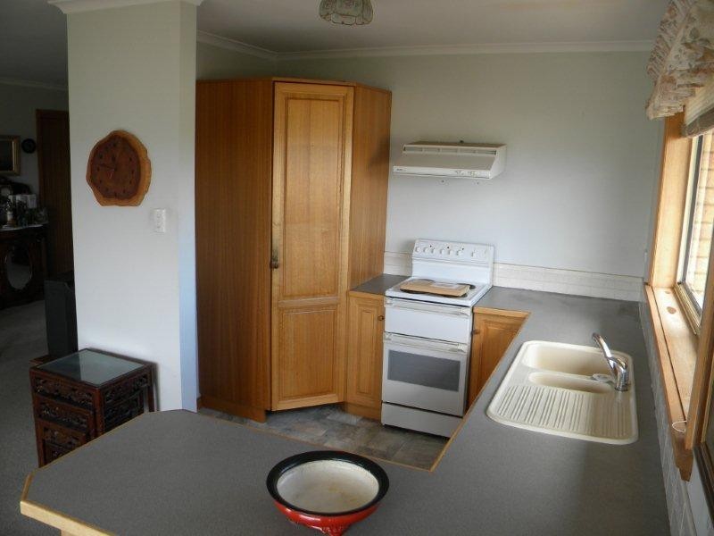 2/56 Floreat Crescent, Trevallyn TAS 7250