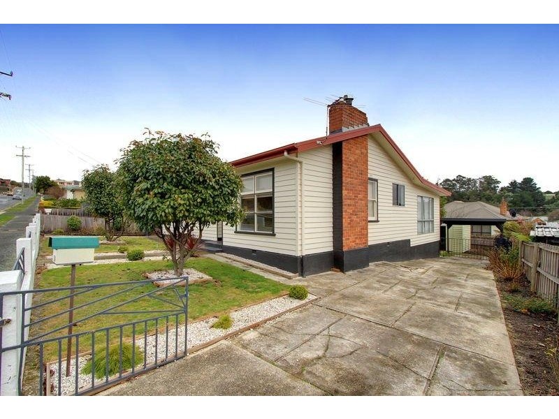 24 Riseley Street, Kings Meadows TAS 7249
