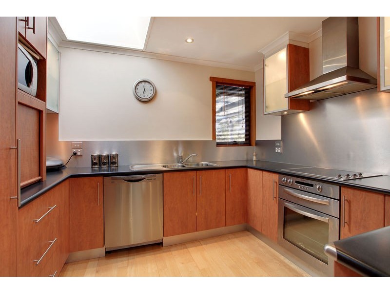 16 Far View Avenue, Riverside TAS 7250