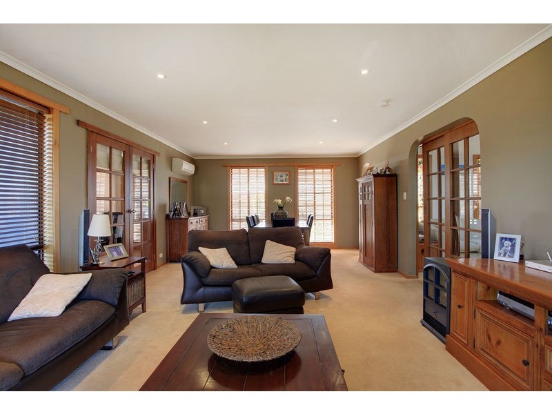 16 Far View Avenue, Riverside TAS 7250