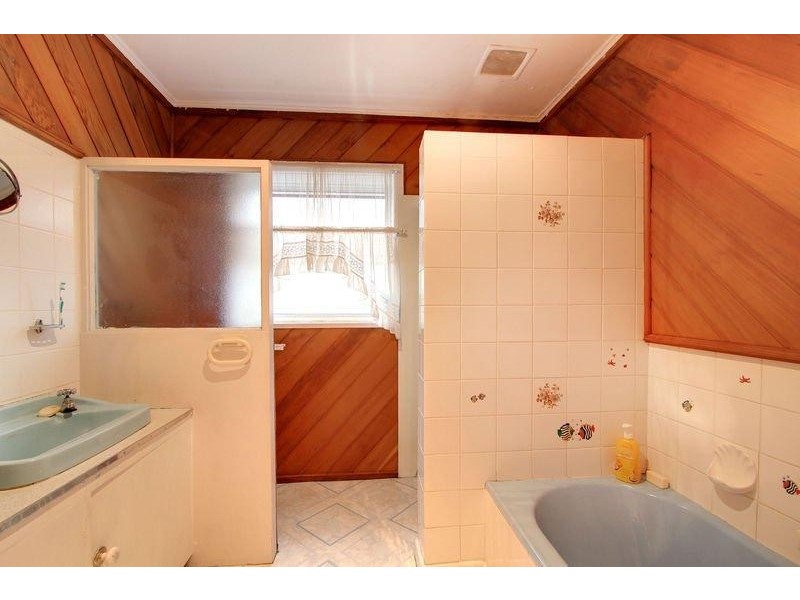 16 Waroona Street, Youngtown TAS 7249