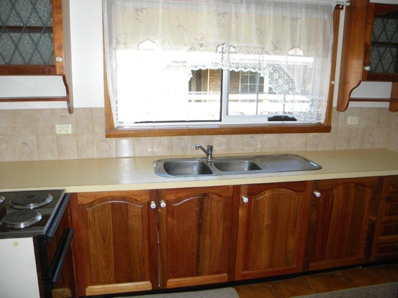 2/4 Helmsley Avenue, West Launceston TAS 7250