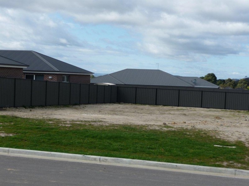 3 Legges Crescent, Prospect TAS 7250