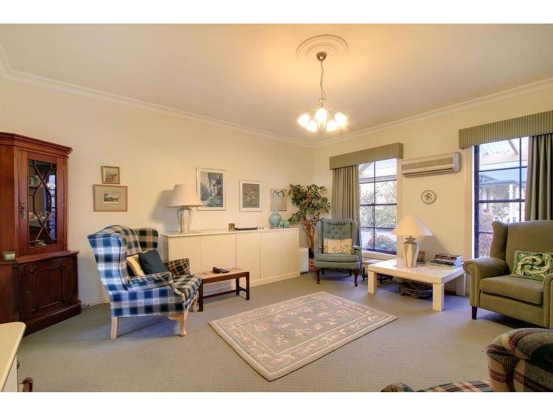 2/9 Maple Glade, Newstead TAS 7250