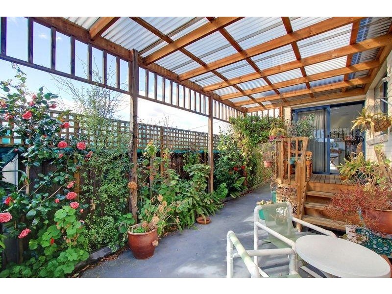 2/9 Maple Glade, Newstead TAS 7250