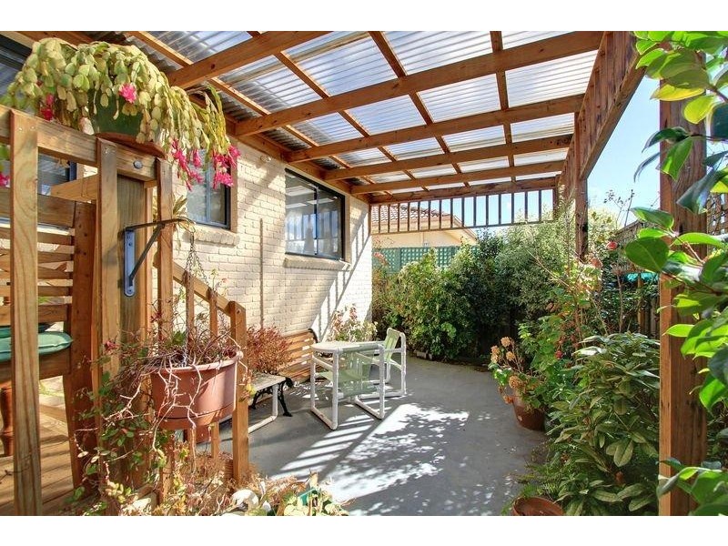 2/9 Maple Glade, Newstead TAS 7250