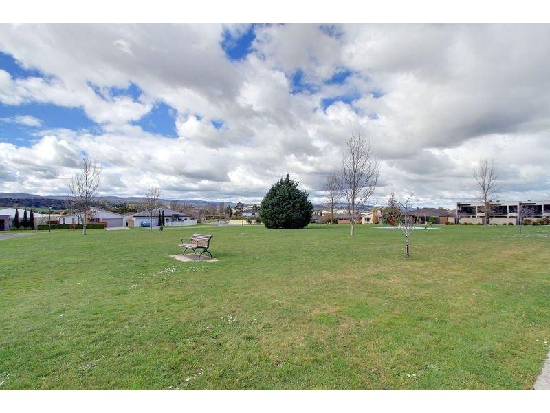 2/9 Maple Glade, Newstead TAS 7250