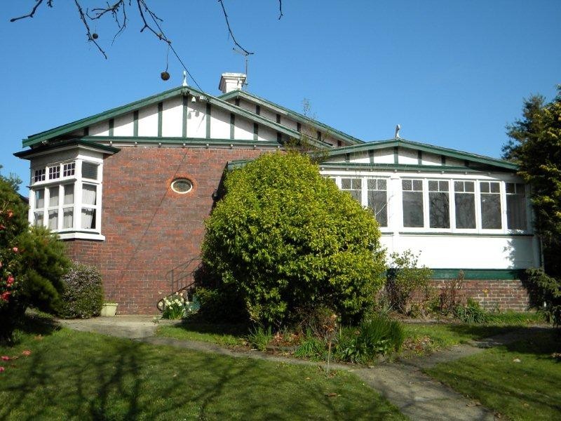10 Hobart Road, South Launceston TAS 7249