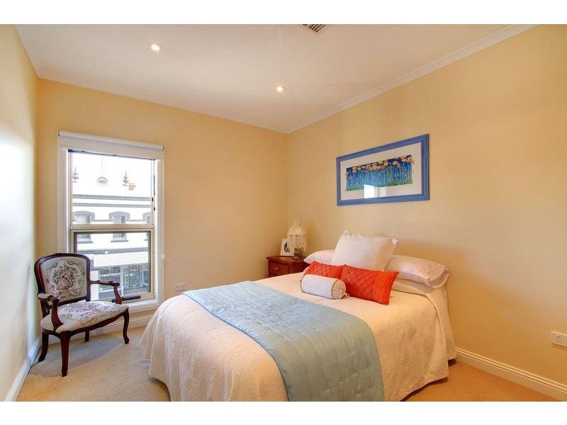 2/127 George Street, Launceston TAS 7250