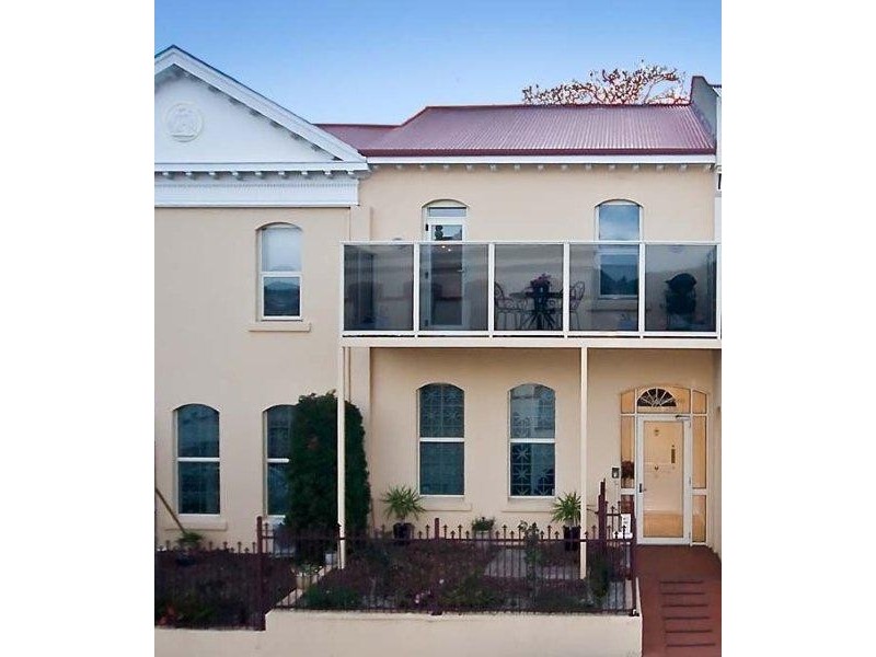 2/127 George Street, Launceston TAS 7250