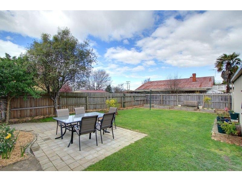 20 Pyenna Avenue, Kings Meadows TAS 7249