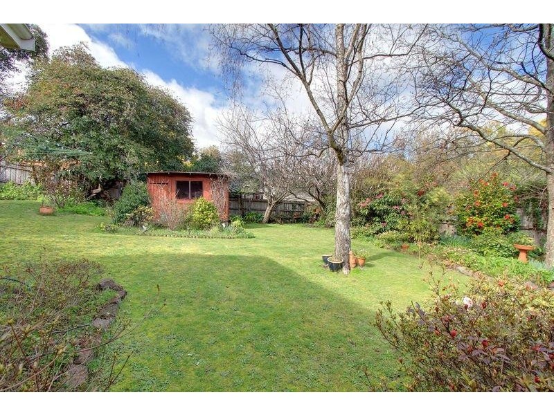 8 Colgrave Street, Trevallyn TAS 7250