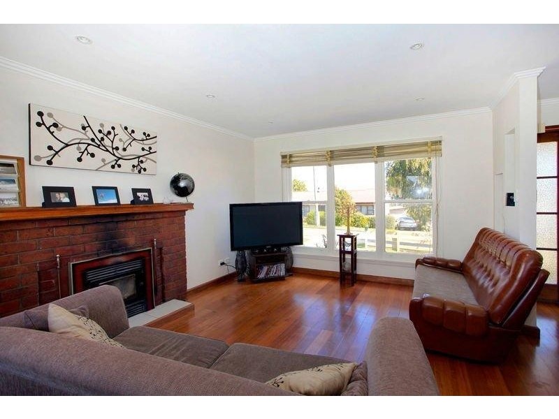 14 Sayer Street, Newnham TAS 7248