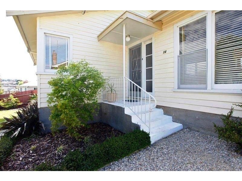 14 Sayer Street, Newnham TAS 7248